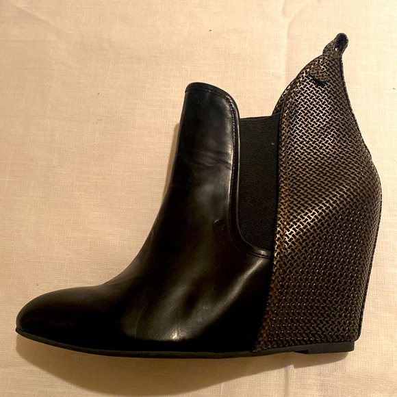 Vintage by Jeffrey Campbell Boots - Picture 6 of 8